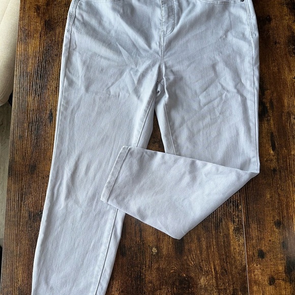 Talbots Women's Gray‎ Jeans - Picture 3 of 7